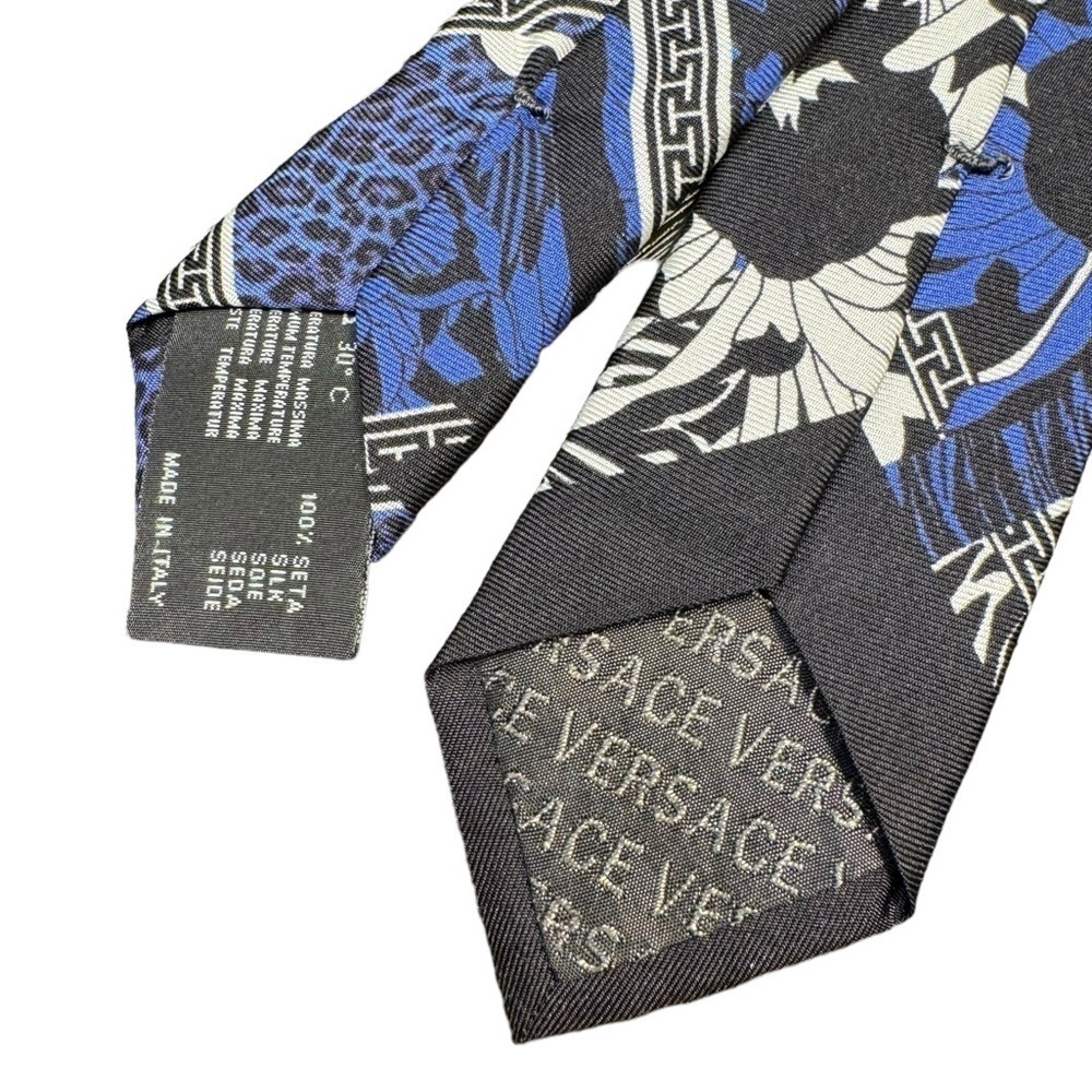 VERSACE TIE - Picture 8 of 9